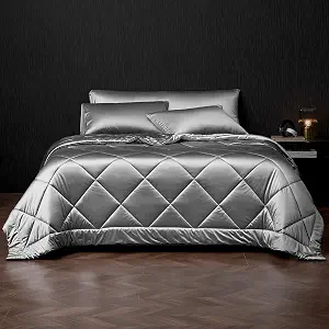 Outlast Temperature Regulating Queen Comforter