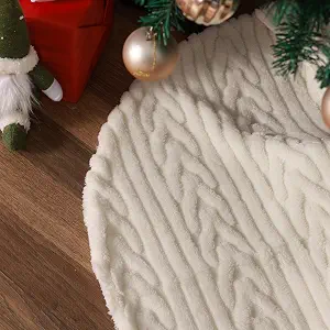 36-Inch White Faux Fur Christmas Tree Skirt